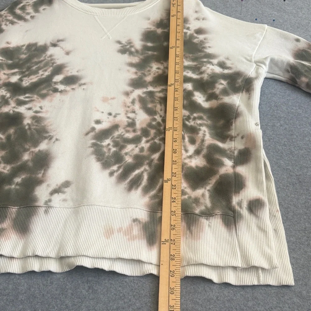Lucky Brand  Tie-Dye Loose Fit Tunic Sweatshirt S Whiteish Tie Dye Green Taupe - Picture 10 of 13